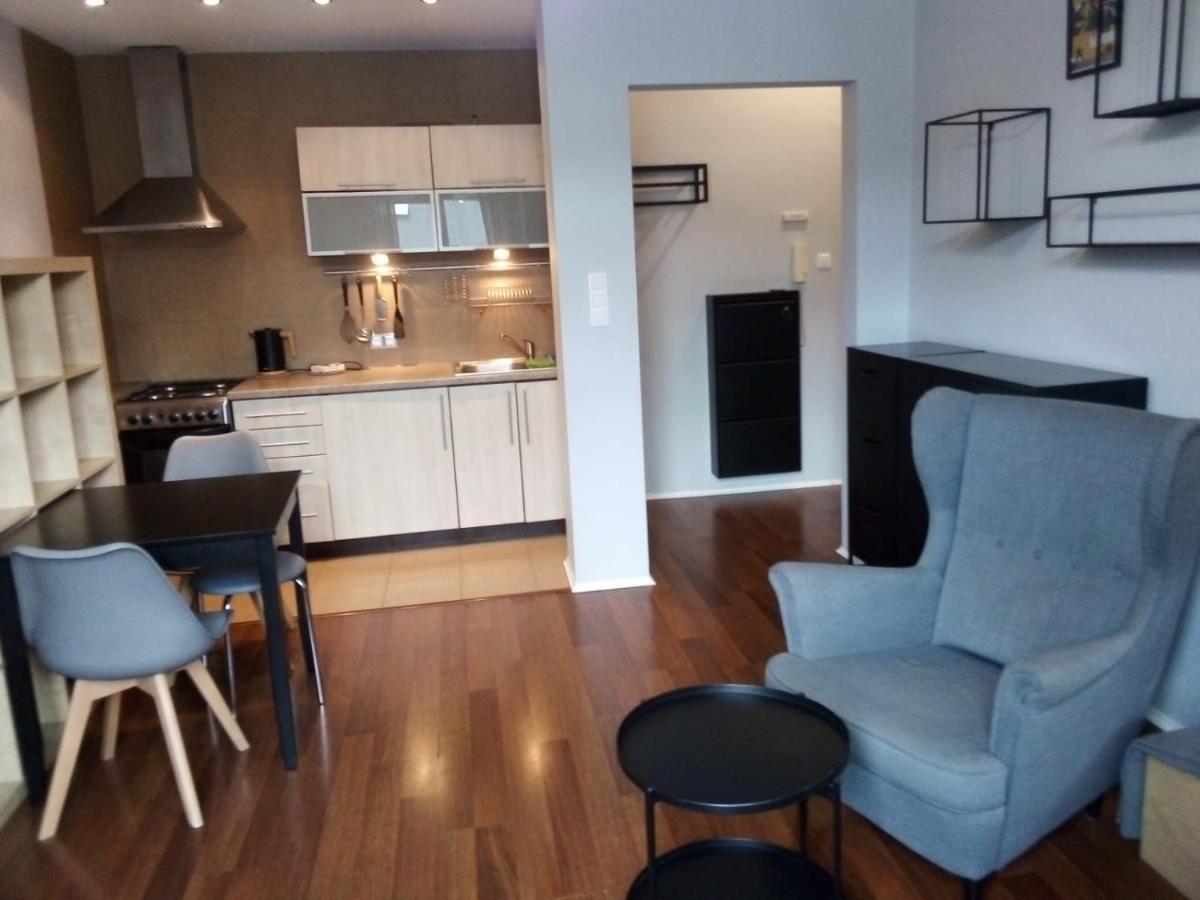Art Dreams Apartament Chmielna 14 바르샤바 외부 사진